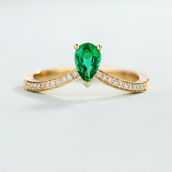 2Ct Pear Cut Green Emerald Diamond Stackable Ring Band 14K Yellow Gold Finish