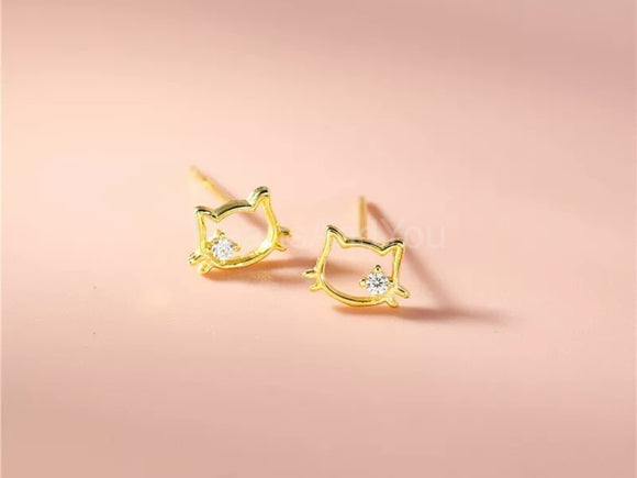 0.1ct Round Cut Moissanite Cat Kitten Stud Earrings Women 14k Yellow Gold Plated