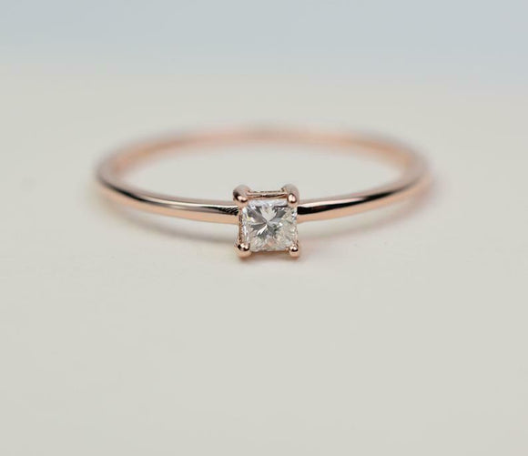 0.3ct Engagement Ring Princess Cut Diamond Solitaire Design 14k Rose Gold Finish