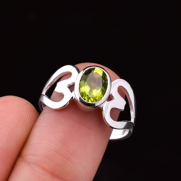 1ct Engagement Ring Oval Cut Green Peridot Two Hearts 14k White Gold Finish