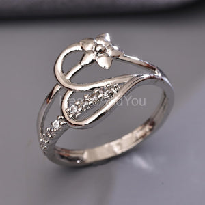 0.6ct Round Cut Moissanite Floral Leaf Heart Women Ring 14k White Gold Plated