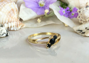 0.6ct Engagement Ring Round Cut Black Diamond Trilogy 14k Yellow Gold Finish