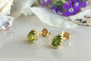 1ct Pear Cut Green Peridot Crown Teardrop Stud Earrings 14k Yellow Gold Finish