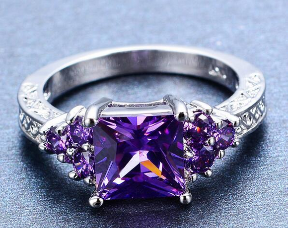 3Ct Princess Cut Amethyst Vintage Solitaire Engagement Ring 18K White Gold Over