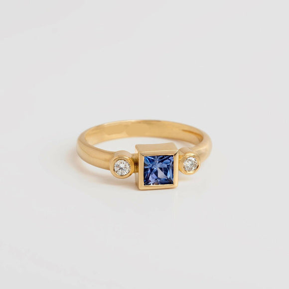 1ct Princess Cut Blue Sapphire Engagement Ring Trilogy 14k Yellow Gold Finish