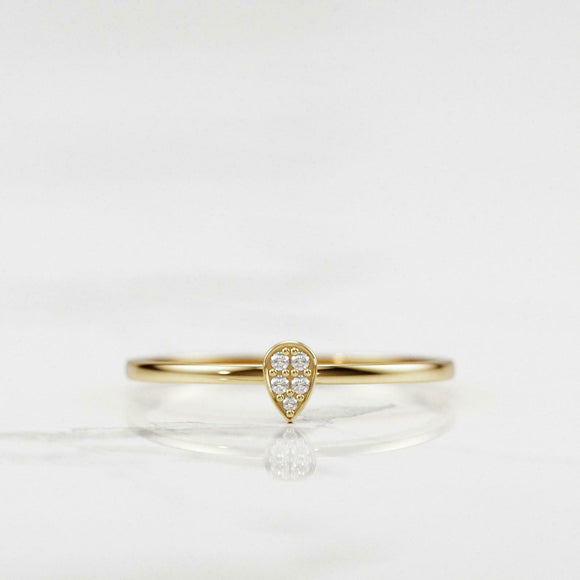 Dainty Minimalist Engagement Ring 0.15ct Round Cut Diamond 14k YellowGold Finish