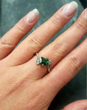 0.6ct Princess Cut Green Emerald Twist Swirl Solitaire Ring 14k WhiteGold Finish