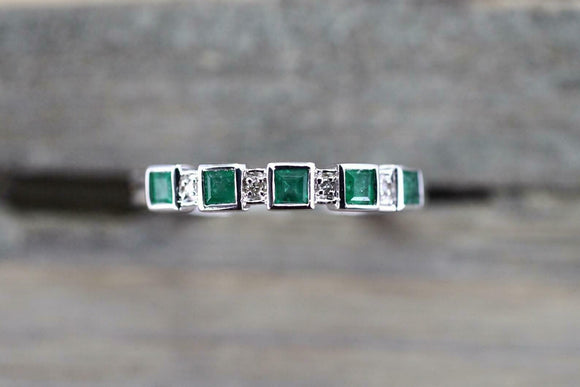 1ct Princess Cut Green Emerald Wedding Band 14k White Gold Finish Square Block