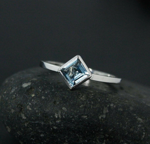 0.6ct Princess Cut Blue Aquamarine Solitaire Engagement Ring 14k White Gold Over