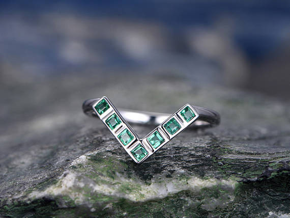 0.27ct Princess Cut Green Emerald V Shaped Petite Curved Ring 14k WhiteGold Over