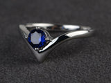 0.7ct Round Blue Sapphire Engagement Ring 14k White Gold Finish Unique V Curved