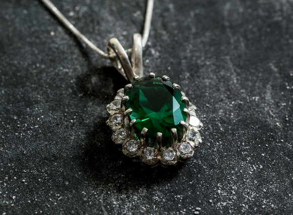 2.5ct Green Emerald Pendant Oval Cut Halo Cluster 14k White Gold Finish NO CHAIN