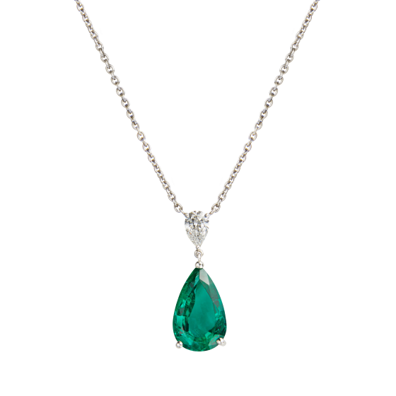 2.5Ct Pear Cut Green Emerald Water Drop Pendant 18K White Gold Finish WITH CHAIN