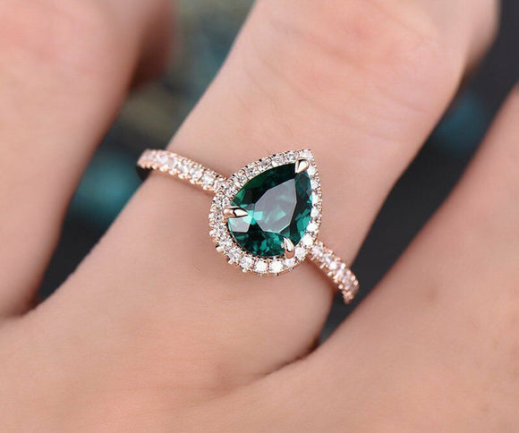 1.3Ct Pear Cut Green Emerald Halo Solitaire Engagement Ring 18K Rose Gold Finish