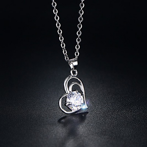 0.6ct Round Cut Diamond Pendant Chain Heart Shape Design 14k White Gold Finish