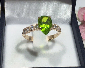 2.1ct Pear Cut Green Peridot Round Diamond Accent Ring 14k Yellow Gold Finish