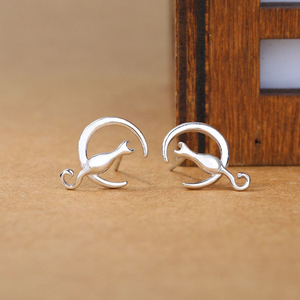 Lovely Small Kitty Cat Lover Stud Earrings Women Girls 14k White Gold Finish