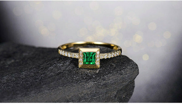 2Ct Princess Cut Emerald Diamond Accents Engagement Ring 14K Yellow Gold Finish