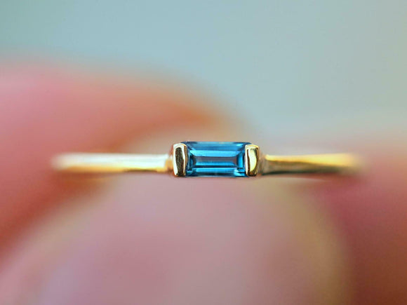 0.4ct Baguette Cut Blue Topaz Minimalist Engagement Ring 14k Yellow Gold Finish