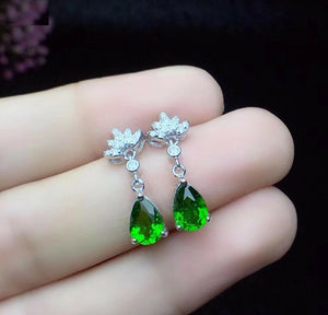 2ct Pear Cut Green Peridot Diamond Stylish Tear Drop Earrings 14k WhiteGold Over