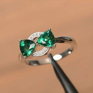 1.2ct Trillion Cut Green Emerald Bow Design Engagement Ring 14k WhiteGold Finish