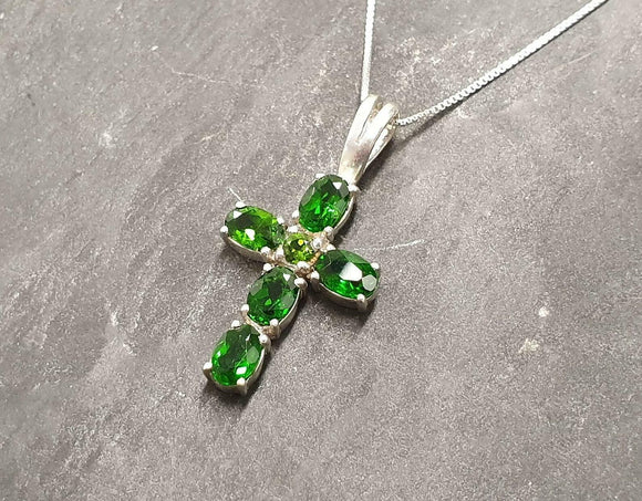 1.5ct Green Peridot Pendant Oval Cut Christ Cross 14k White Gold Finish NO CHAIN