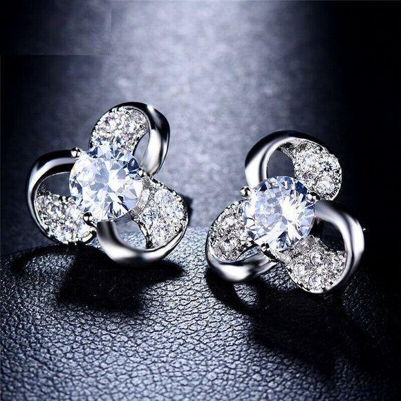 1.5ct Round Cut VVS1D Diamond Flower Design Stud Earrings 14k White Gold Finish