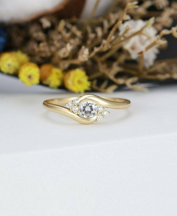 0.5ct Round Cut Diamond Engagement Ring 14k Yellow Gold Finish Swirl Solitaire