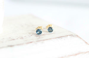 1ct Stud Earrings Round Cut London Blue Topaz Solitaire 14k Yellow Gold Finish