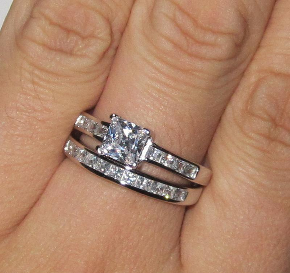 2.5Ct Princess Cut VVS1 Diamond Bridal Set Engagement Ring 18K White Gold Finish