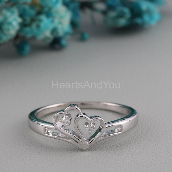 0.2ct Round Cut Moissanite Split Shank Heart Women Ring 14k White Gold Plated