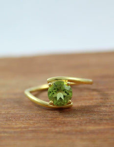 1ct Engagement Ring Round Cut Green Peridot Bypass Solitaire 14k YellowGold Over