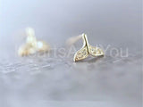 0.01ct Round Cut Moissanite Whale Fin Stud Earrings 14k Yellow Gold Plated