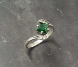 0.6ct Princess Cut Green Emerald Twist Swirl Solitaire Ring 14k WhiteGold Finish