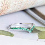 0.9ct Round Cut Green Emerald Wedding Band Curved V Shape 14k White Gold Finish