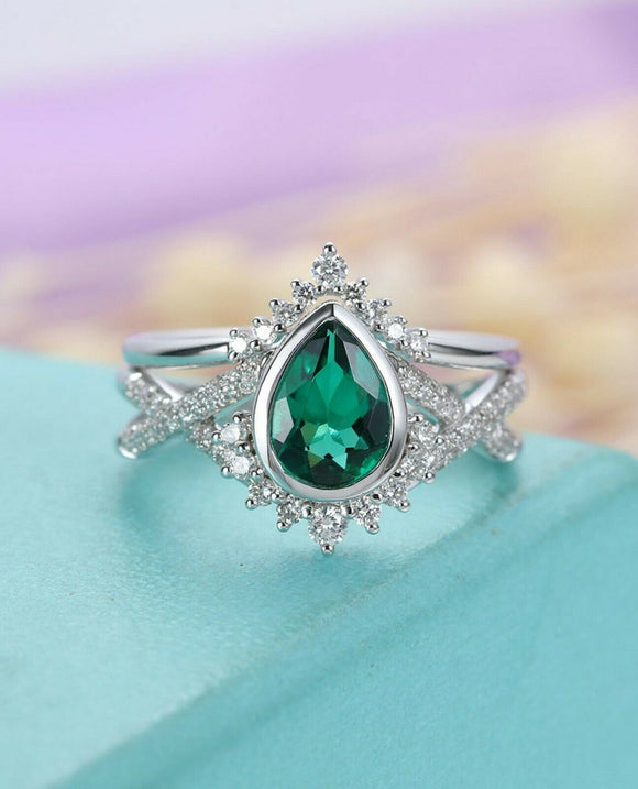 3ct Pear Cut Green Emerald Engagement Ring Curved Bridal Set 14k White Gold Over