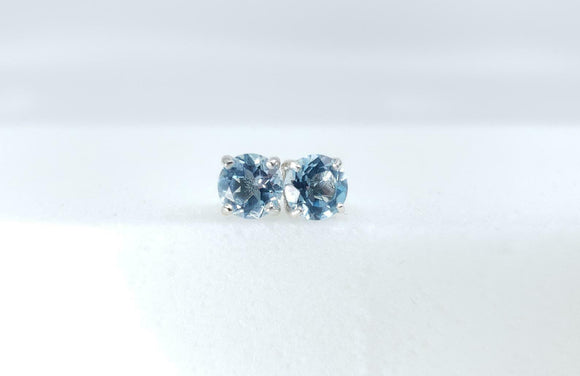 0.6ct Stud Earrings Round Cut Blue Aquamarine Solitaire Women 14k WhiteGold Over