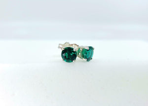 0.5ct Stud Earrings Round Cut Green Emerald Solitaire Design 14k White Gold Over