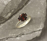 1.5ct Engagement Ring Heart Cut Red Garnet Solitaire Design 14k WhiteGold Finish