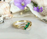 0.6ct Engagement Ring Round Cut Green Emerald Trilogy 14k Yellow Gold Finish