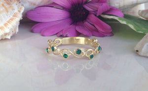 1ct Wedding Band Round Cut Green Emerald Milgrain Infinity 14k YellowGold Finish