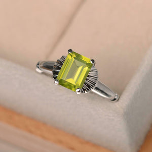 1ct Emerald Green Peridot Engagement Ring Flower Solitaire 14k White Gold Finish